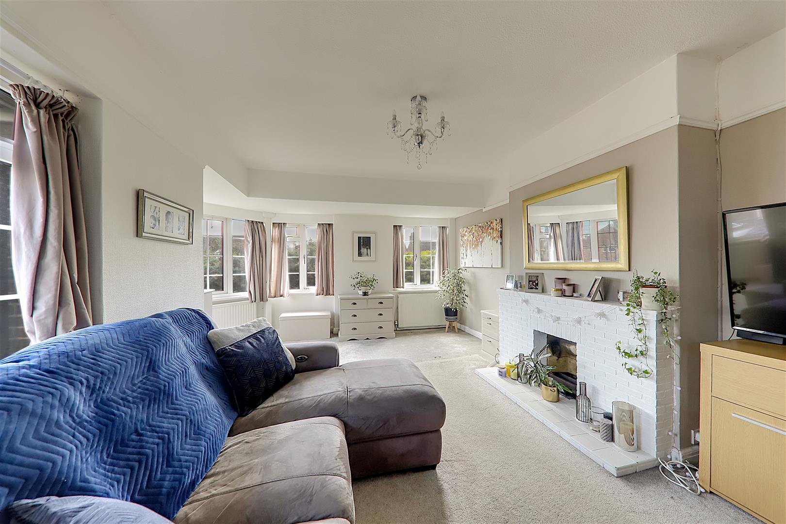 Flat - Purpose Built | The Acre Close, Worthing, BN11 | For Sale